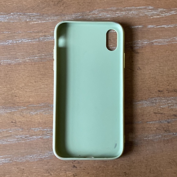 XR iPhone case - Picture 2 of 10